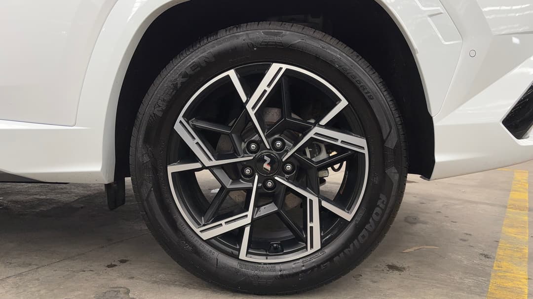2025 Hyundai Tucson Premium N Line Hybrid (AWD), Automatic, 15318 km, Left Rear Wheel