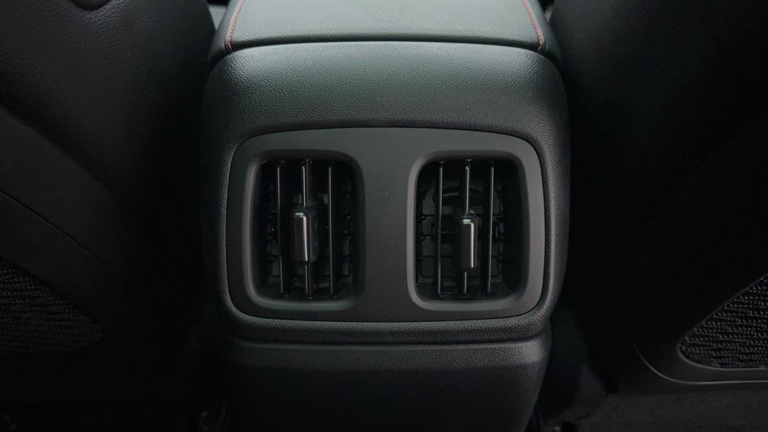 2024 Hyundai Tucson Premium N Line (awd), Automatic, 3781 km, Rear A/C Vent