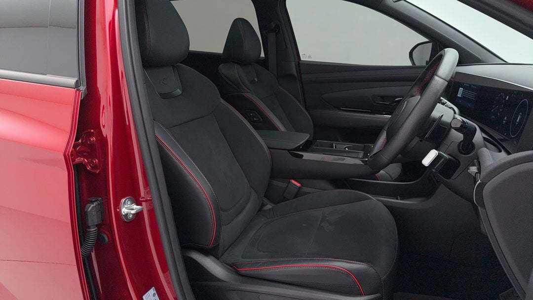 2024 Hyundai Tucson Premium N Line (awd), Automatic, 3781 km, Right Side Front Door Cabin View