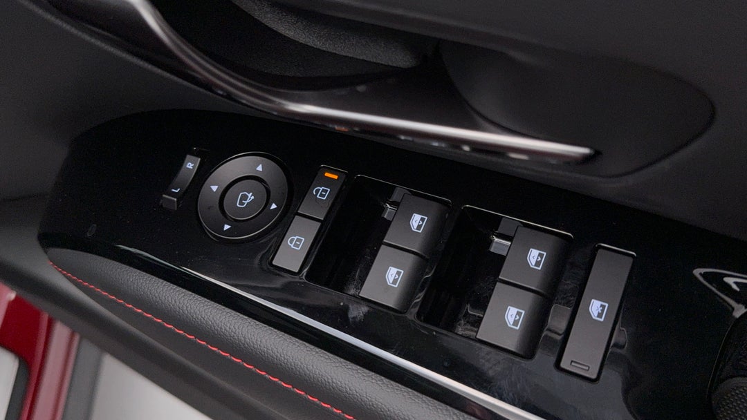 2024 Hyundai Tucson Premium N Line (awd), Automatic, 3781 km, Drivers Side Door Panel Controls