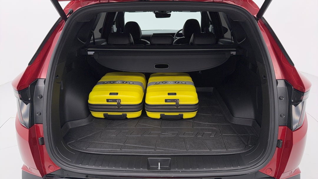 2024 Hyundai Tucson Premium N Line (awd), Automatic, 3781 km, Boot Inside View with Luggage