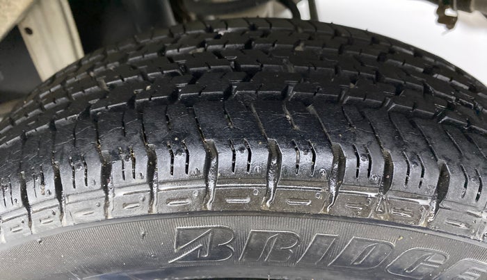 2016 Maruti Alto K10 VXI P, Petrol, Manual, 8,628 km, Left Rear Tyre Tread
