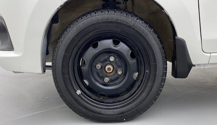 2016 Maruti Alto K10 VXI P, Petrol, Manual, 8,628 km, Left Front Wheel