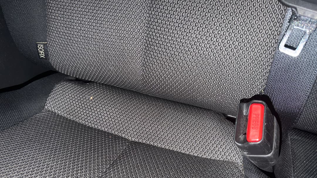 2020 Mitsubishi Triton Gls (4x4), Automatic, 99424 km, Child Seat Anchor Points