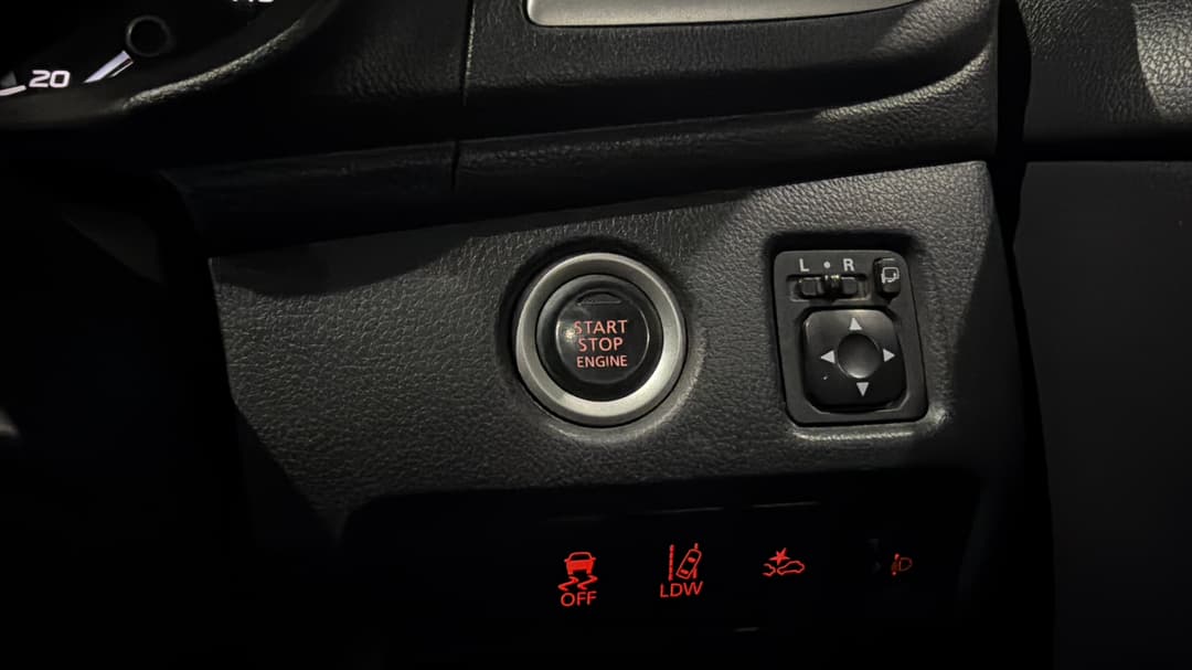 2020 Mitsubishi Triton Gls (4x4), Automatic, 99424 km, Keyless / Button Start
