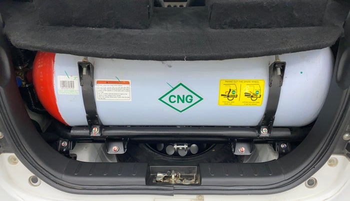 2021 Maruti Alto LXI CNG, CNG, Manual, 26,930 km, Boot Inside