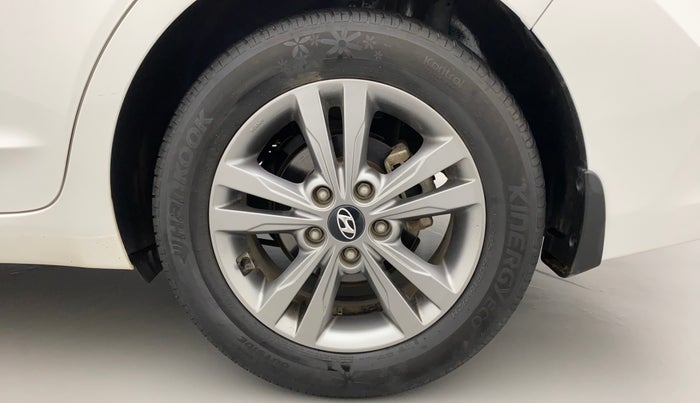 2018 Hyundai New Elantra 2.0 SX(O) AT PETROL, Petrol, Automatic, 42,190 km, Left Rear Wheel