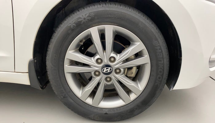 2018 Hyundai New Elantra 2.0 SX(O) AT PETROL, Petrol, Automatic, 42,190 km, Right Front Wheel