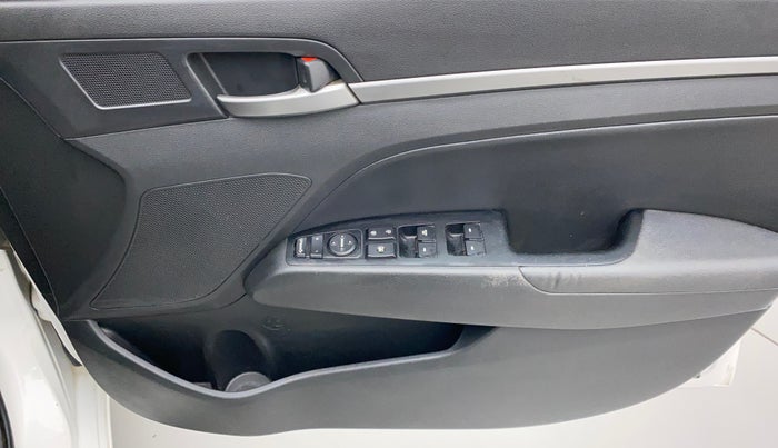 2018 Hyundai New Elantra 2.0 SX(O) AT PETROL, Petrol, Automatic, 42,190 km, Driver Side Door Panels Control