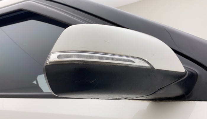 2017 Hyundai Creta SX 1.6 DIESEL, Diesel, Manual, 86,687 km, Right rear-view mirror - Indicator light has minor damage