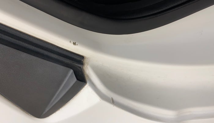 2017 Hyundai Creta SX 1.6 DIESEL, Diesel, Manual, 86,687 km, Right C pillar - Minor scratches