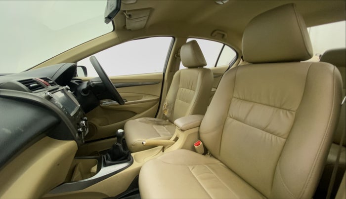 2013 Honda City 1.5L I-VTEC V MT, CNG, Manual, 90,024 km, Right Side Front Door Cabin