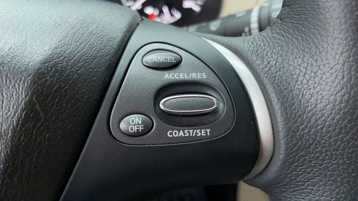 Nissan Pathfinder-Cruise Control