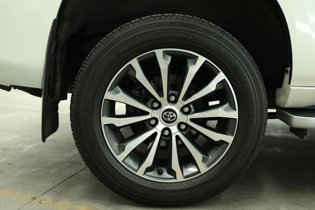2023 Toyota Landcruiser Prado Vx, Automatic, 50035 km, Right Rear Wheel