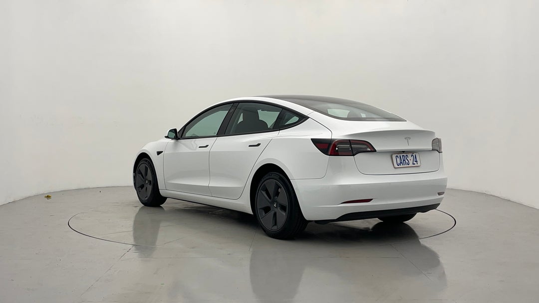 Left Back Diagonal (45- Degree) View