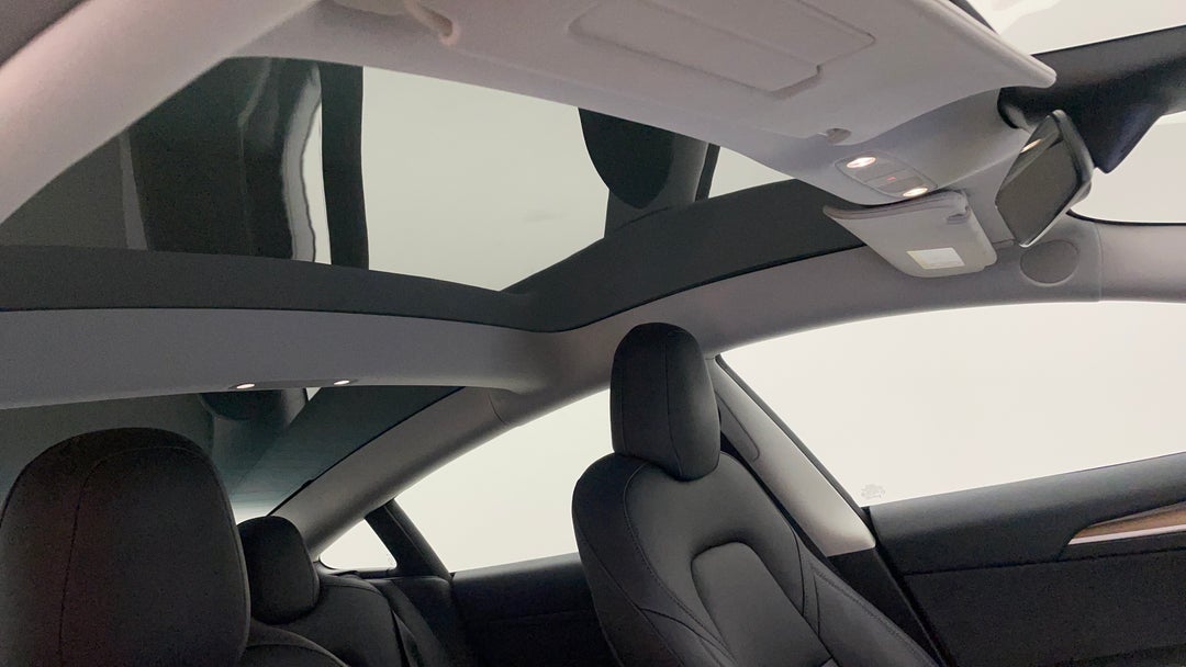 Interior Sunroof/Moonroof