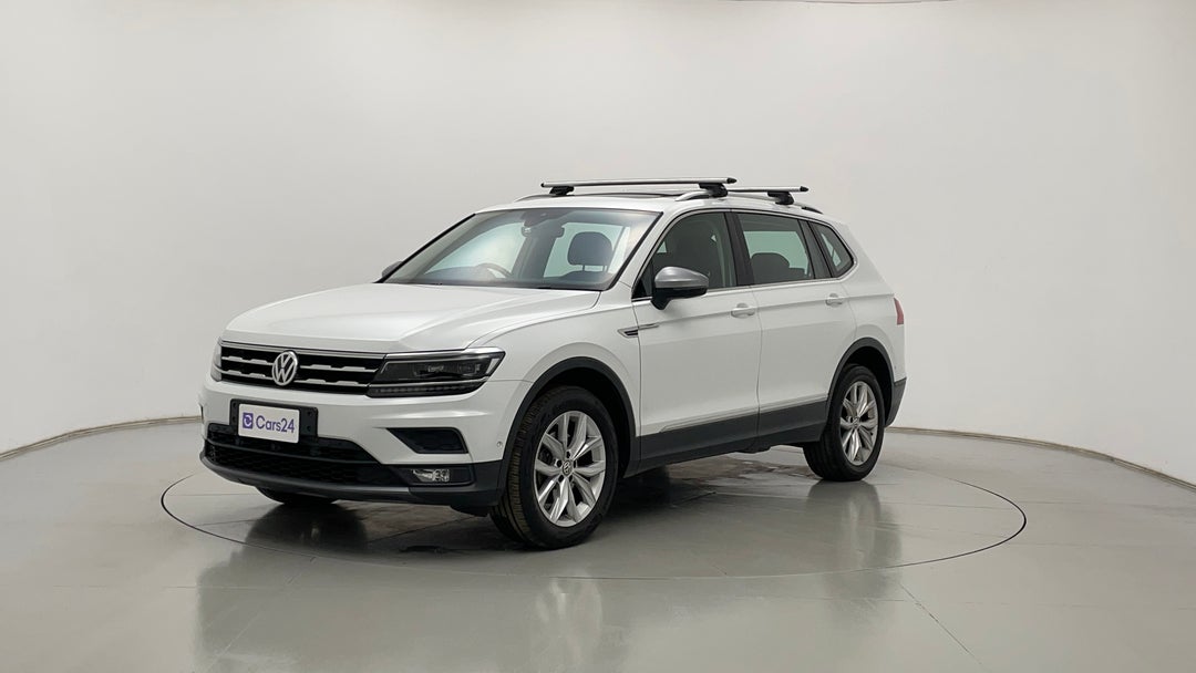 Left Front Diagonal (45- Degree) View