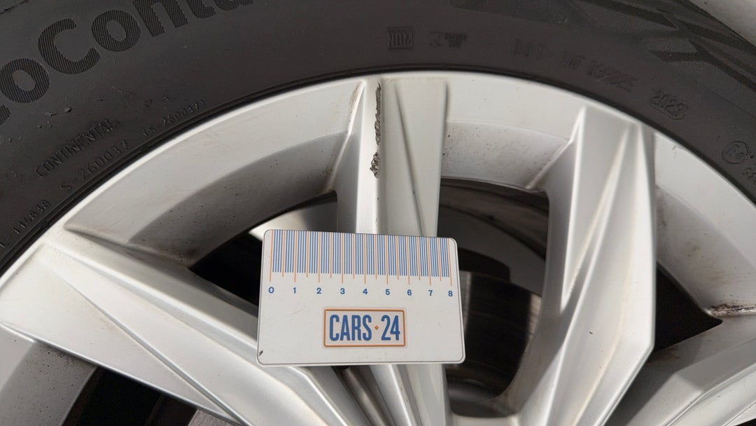 Wheels Rim Front LHS Scratch