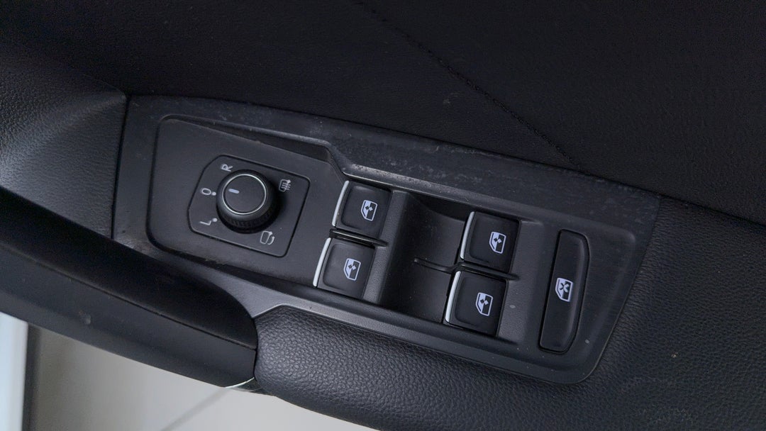 Drivers Side Door Panel Controls