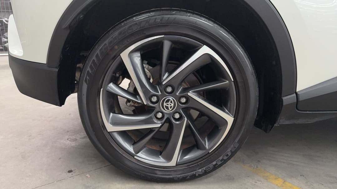 2021 Toyota C-HR Koba (2WD), Automatic, 30356 km, Right Rear Wheel