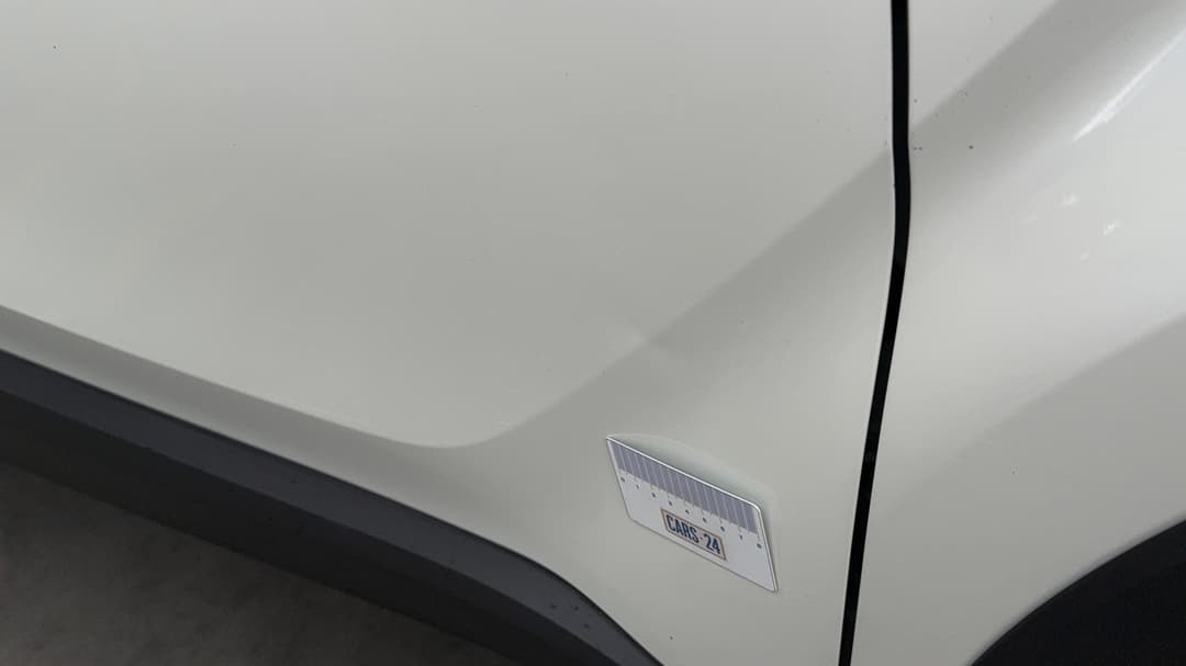 2021 Toyota C-HR Koba (2WD), Automatic, 30356 km, Doors Front RHS Dent