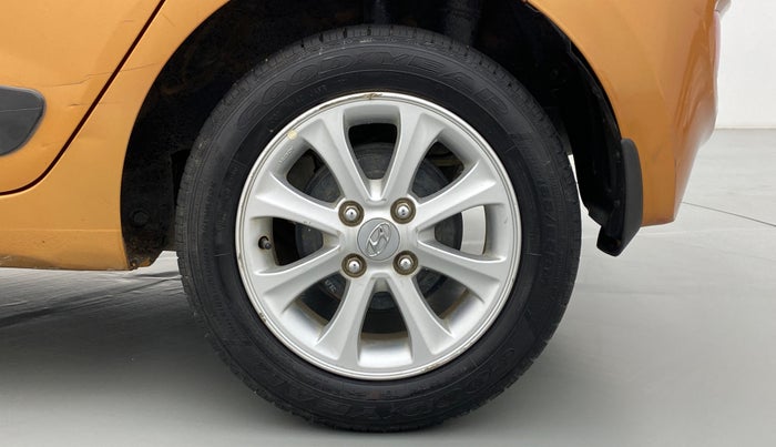 2015 Hyundai Grand i10 ASTA 1.2 AT VTVT, Petrol, Automatic, 50,166 km, Left Rear Wheel