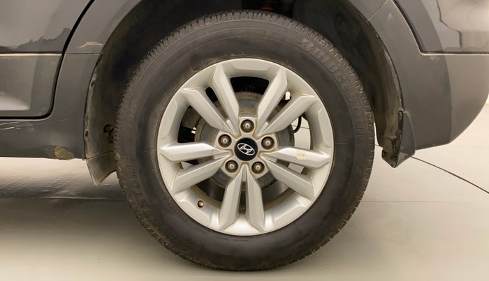 2017 Hyundai Creta SX PLUS 1.6 PETROL, Petrol, Manual, 58,527 km, Left Rear Wheel