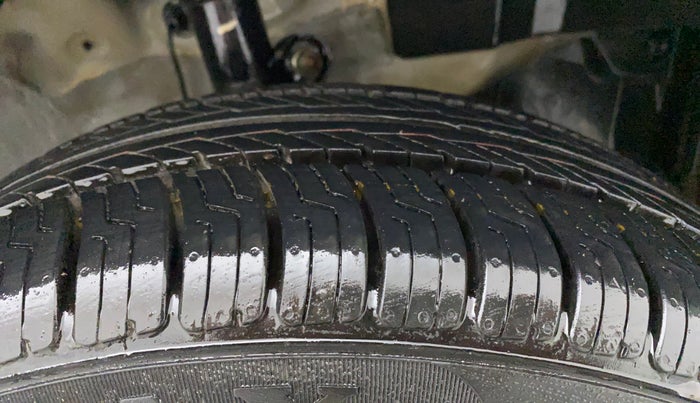 2018 Honda Amaze 1.2L I-VTEC S, Petrol, Manual, 80,824 km, Right Front Tyre Tread