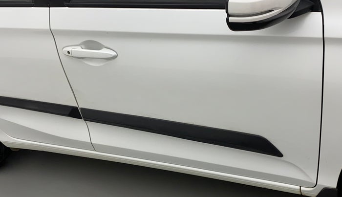 2018 Honda Amaze 1.2L I-VTEC S, Petrol, Manual, 80,824 km, Driver-side door - Paint has faded