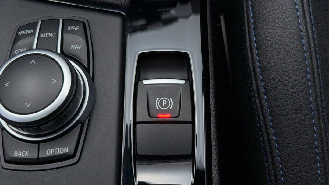 2020 BMW X1 Sdrive 18i M Sport, Automatic, 51562 km, Handbrake