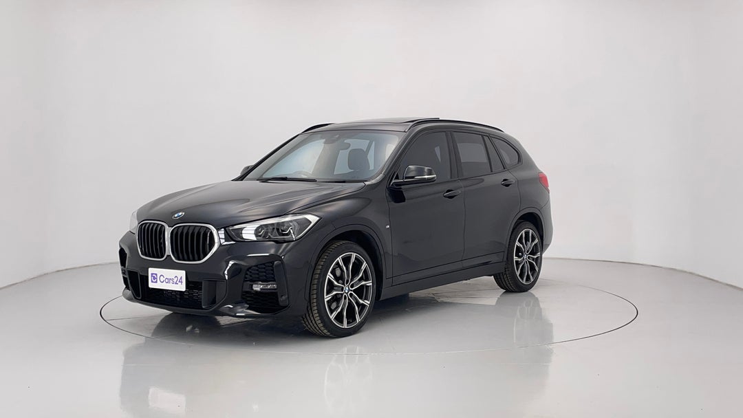 2020 BMW X1 Sdrive 18i M Sport, Automatic, 51562 km, Left Front Diagonal (45- Degree) View