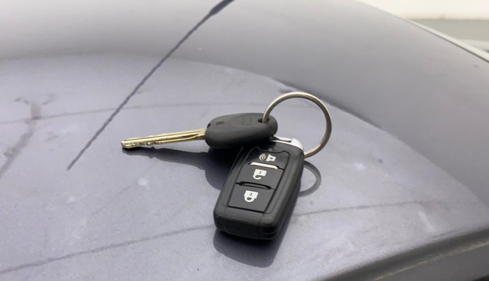 2016 Hyundai i10 MAGNA 1.1, Petrol, Manual, 11,243 km, Lock system - Remote key not functional