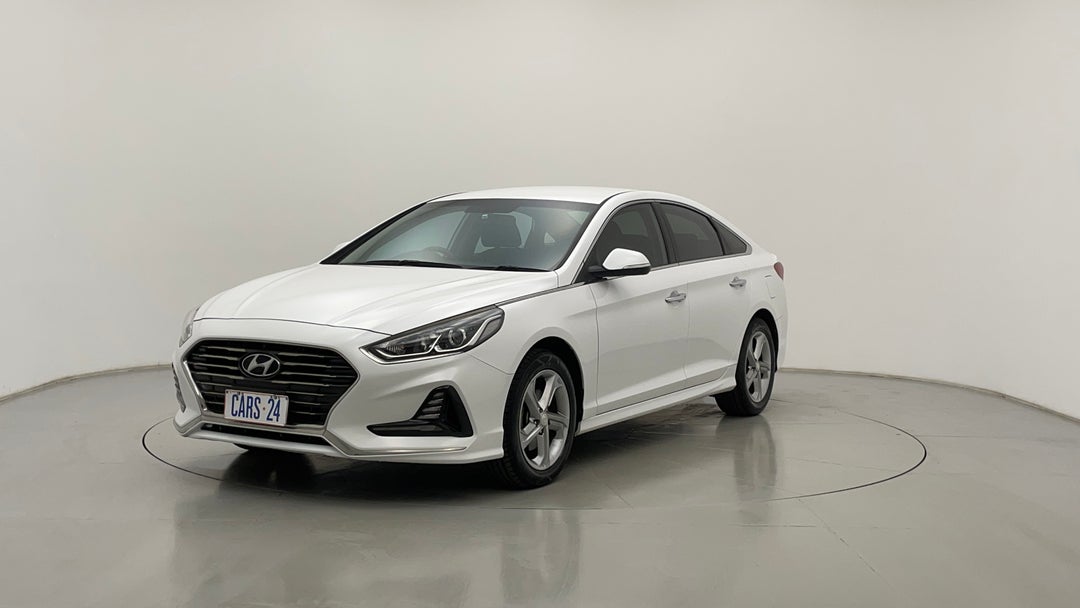 Left Front Diagonal (45- Degree) View