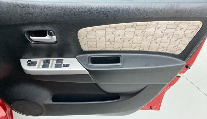 2015 Maruti Wagon R 1.0 VXI, Petrol, Manual, 44,663 km, Driver Side Door Panels Control