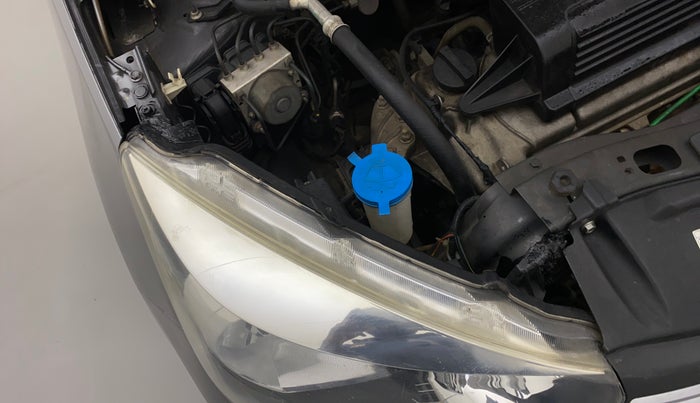 2016 Maruti Celerio ZXI AMT (O), Petrol, Automatic, 78,070 km, Right headlight - Clamp has minor damage