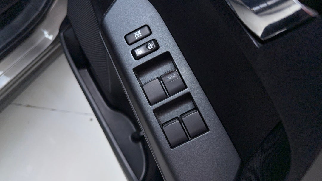 Drivers Side Door Panel Controls