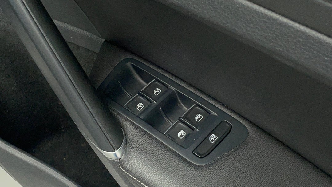 Drivers Side Door Panel Controls