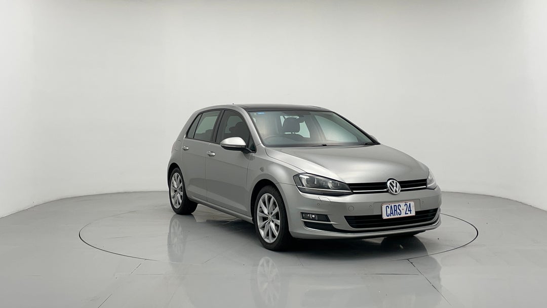 Right Front Diagonal (45- Degree) View