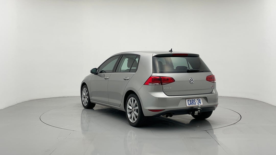 Left Back Diagonal (45- Degree) View