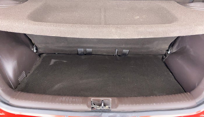 2014 Hyundai Santro Xing GL PLUS, Petrol, Manual, 14,508 km, Boot Inside