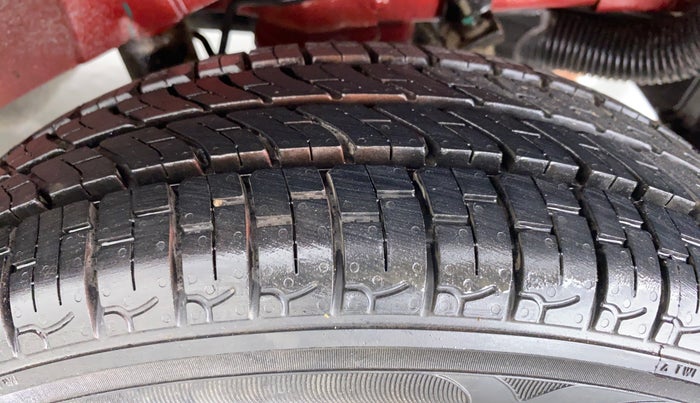 2014 Hyundai Santro Xing GL PLUS, Petrol, Manual, 14,508 km, Left Rear Tyre Tread