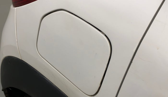 2017 Renault Kwid RXT 0.8, Petrol, Manual, 47,556 km, Right quarter panel - Paint has minor damage