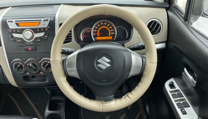 2014 Maruti Wagon R 1.0 VXI, Petrol, Manual, 67,549 km, Steering Wheel Close Up