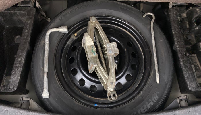 2014 Maruti Wagon R 1.0 VXI, Petrol, Manual, 67,549 km, Spare Tyre