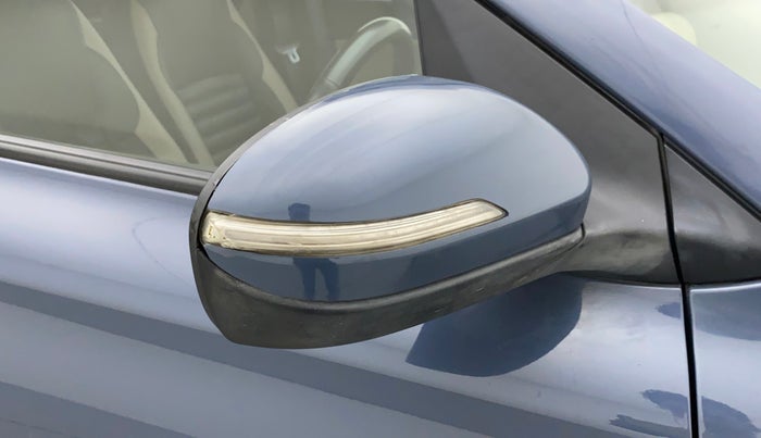 2014 Hyundai Elite i20 SPORTZ 1.2, Petrol, Manual, 67,041 km, Right rear-view mirror - Indicator light not working