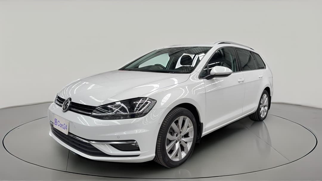 2019 Volkswagen Golf 110 Tsi Highline, Automatic, 75254 km, Left Front Diagonal (45- Degree) View