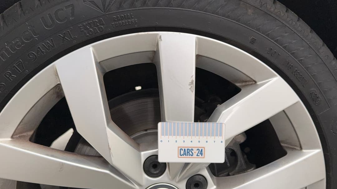 2019 Volkswagen Golf 110 Tsi Highline, Automatic, 75254 km, Wheels Rim Rear RHS Scratch