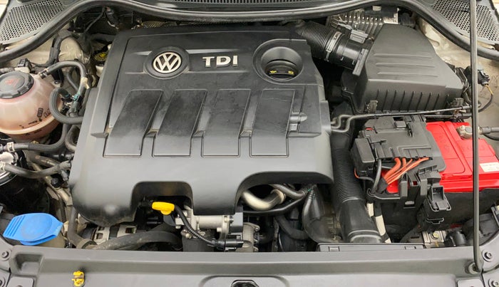 2018 Volkswagen Ameo HIGHLINE PLUS 1.5L AT 16 ALLOY, Diesel, Automatic, 90,794 km, Open Bonet