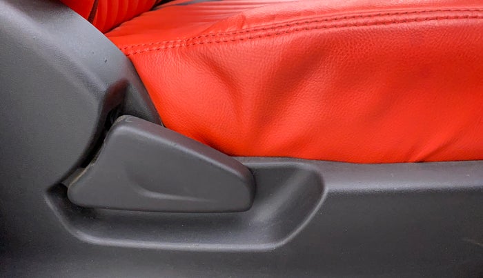 2017 Datsun Redi Go SPORT, Petrol, Manual, 21,749 km, Driver Side Adjustment Panel