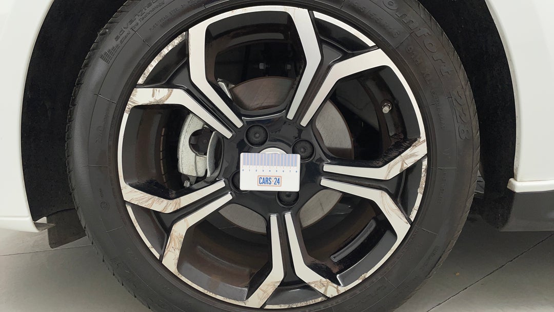 Wheels Rim Front LHS Gutter Rash